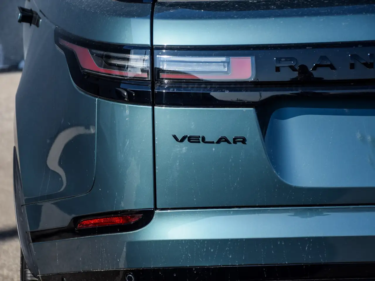 Land Rover Range Rover Velar снимка Land Rover Range Rover Velar