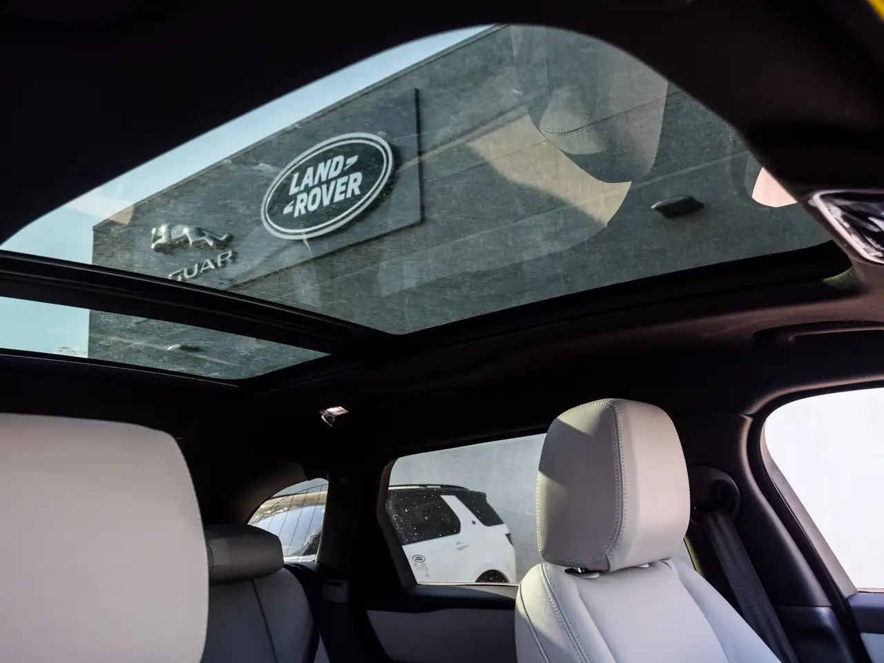 Land Rover Range Rover Velar снимка Land Rover Range Rover Velar