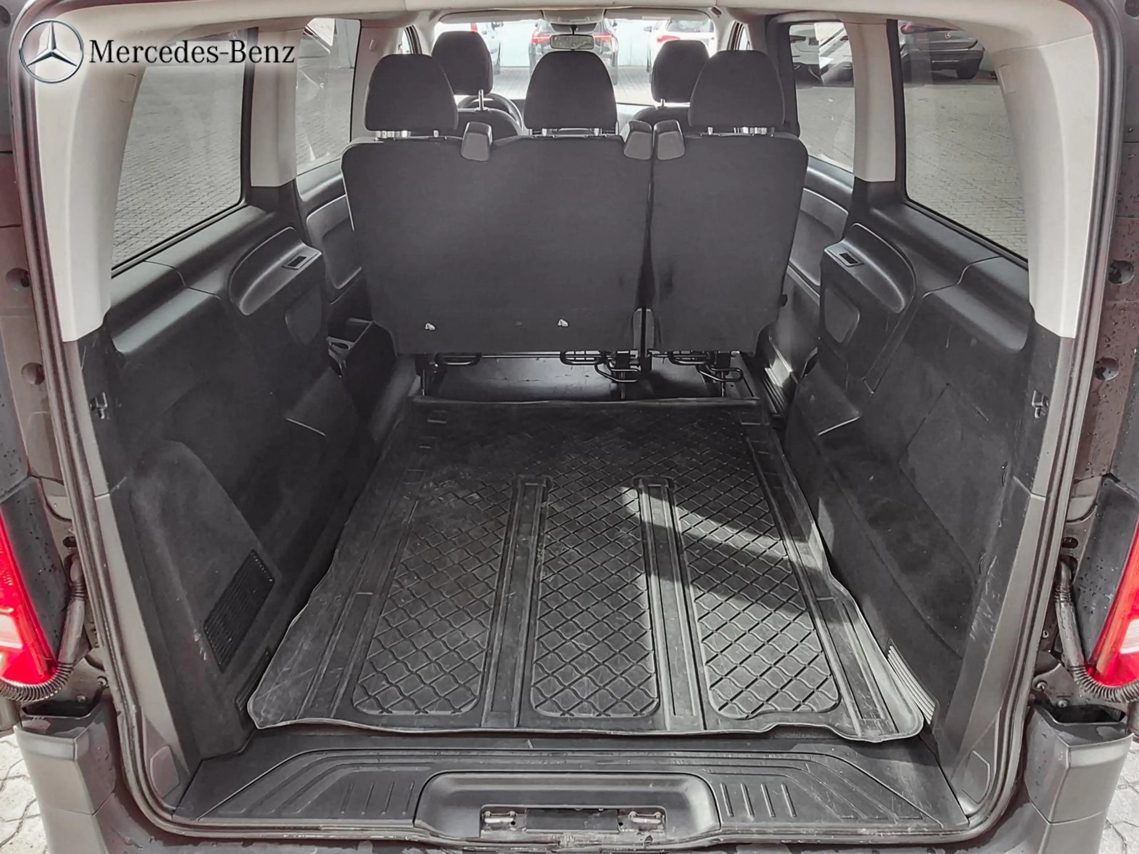 Mercedes-Benz Vito 116 CDI — photo 15