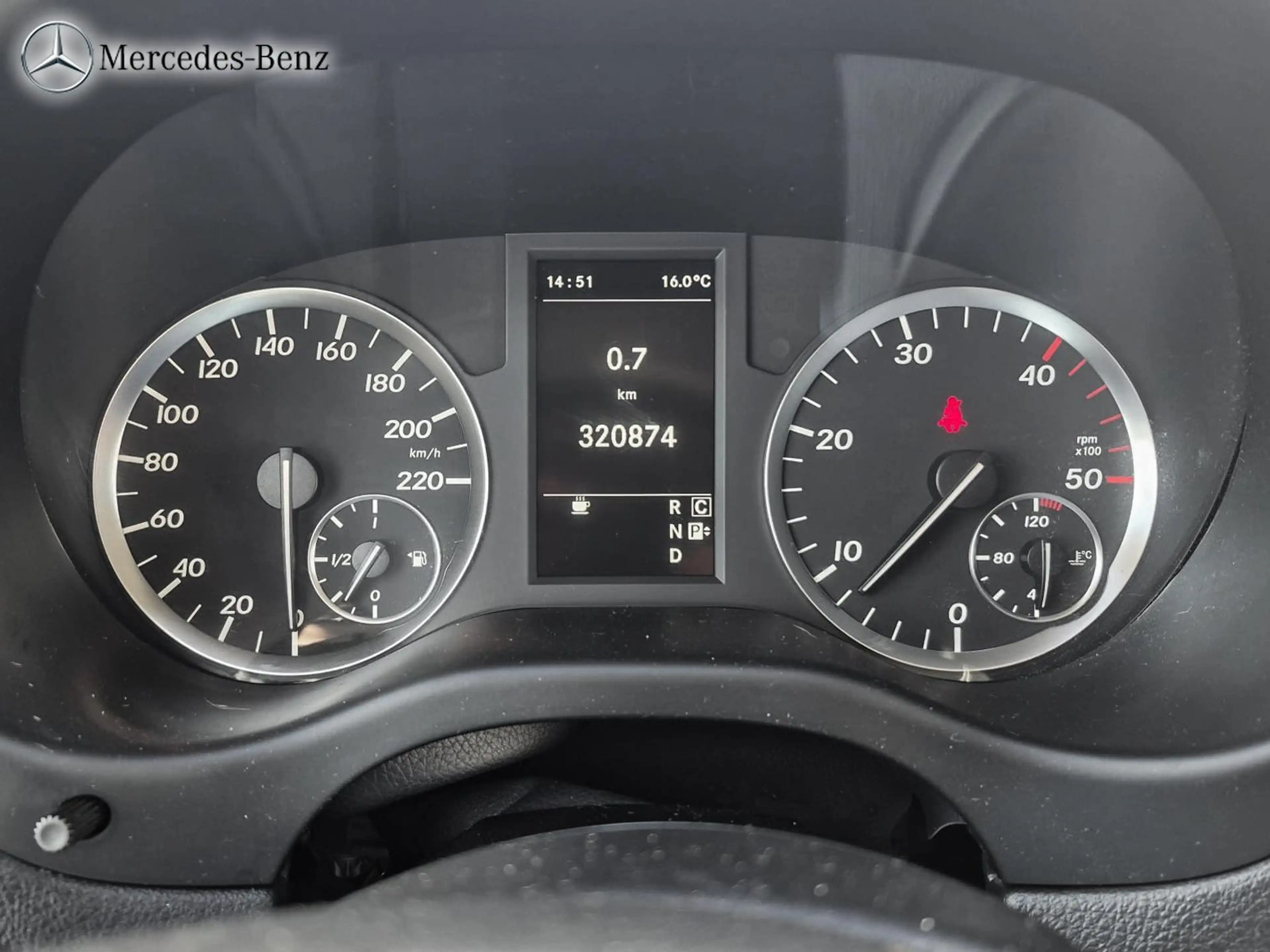 Mercedes-Benz Vito 116 CDI — photo 13