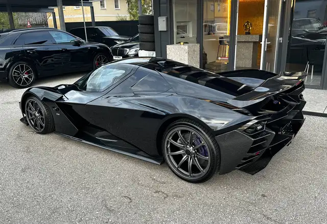 KTM X-Bow GT view 13