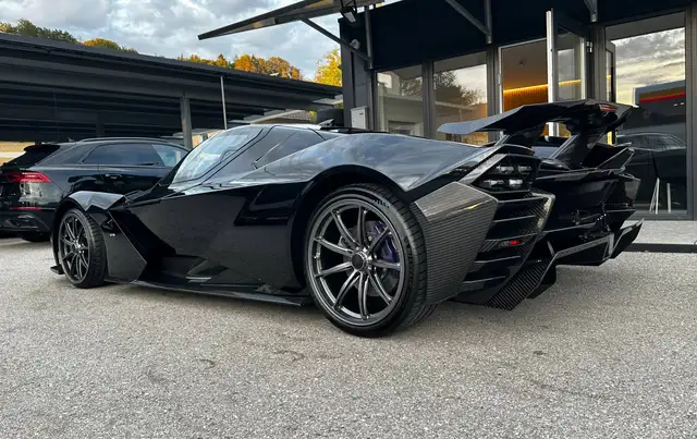 KTM X-Bow GT view 14