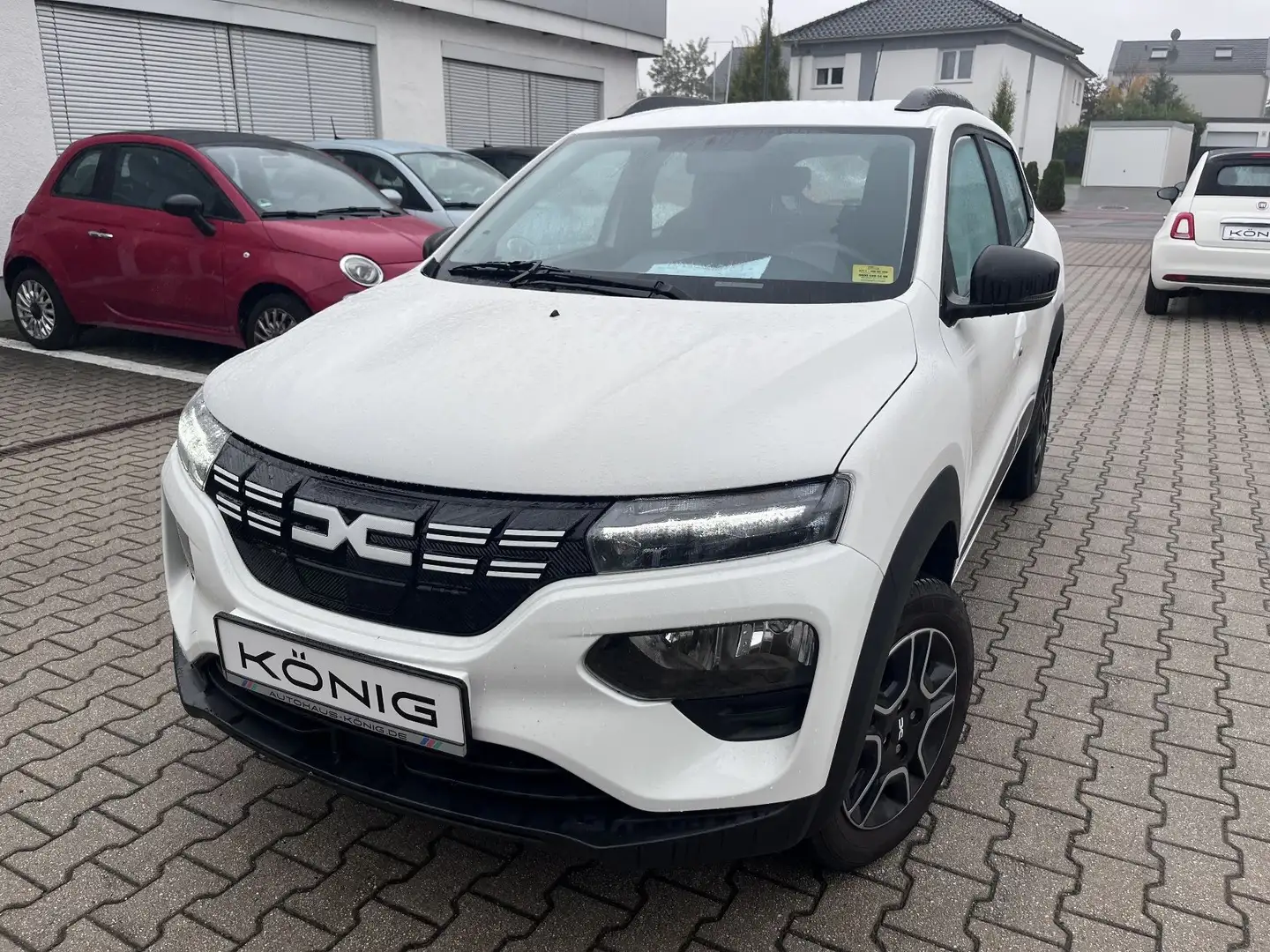 Dacia Spring Electric Essential Weiß - 1
