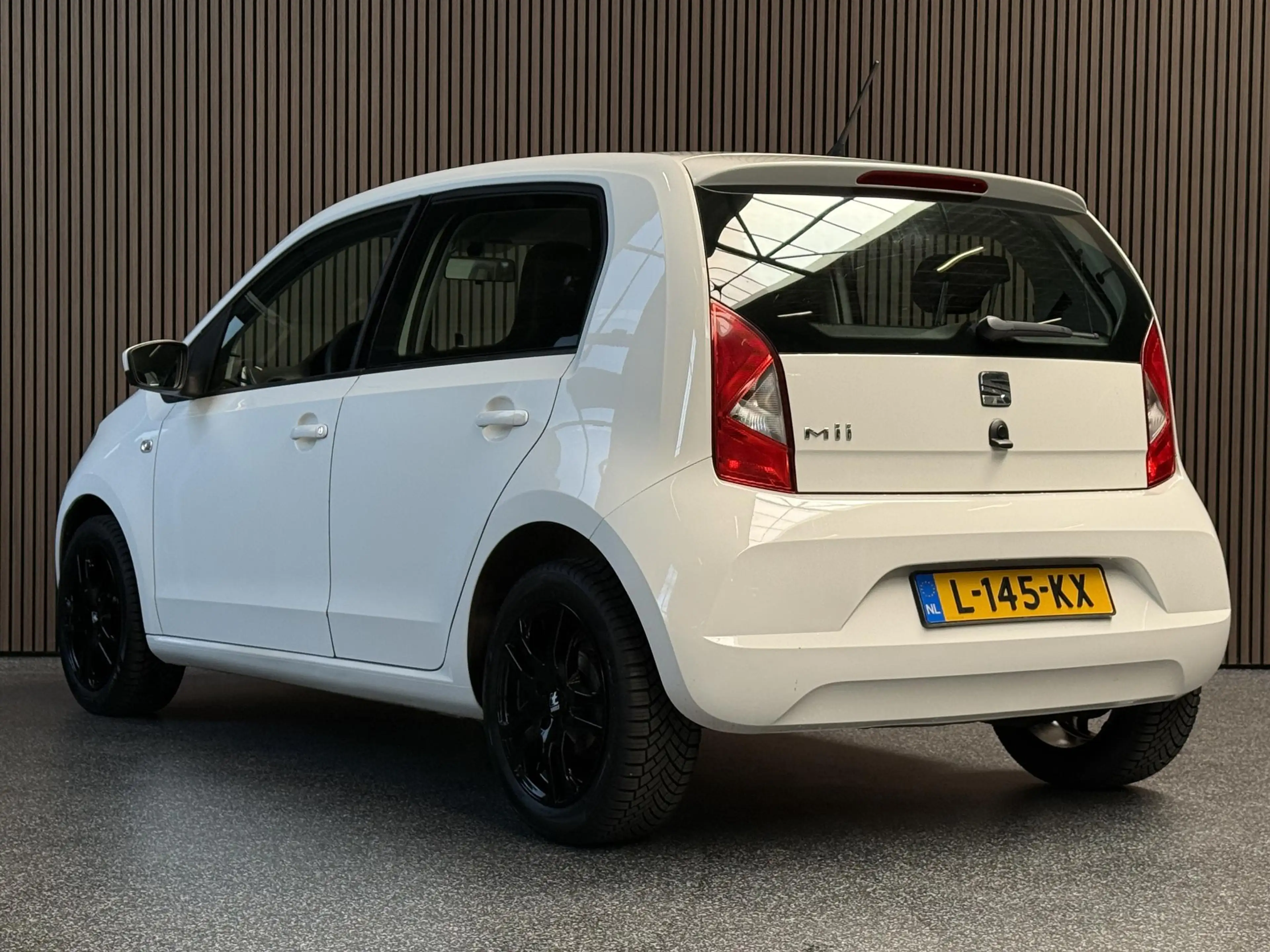 SEAT Mii 1.0 Style | Airco | 5 Deurs | Nwe koppeling & nwe — photo 10