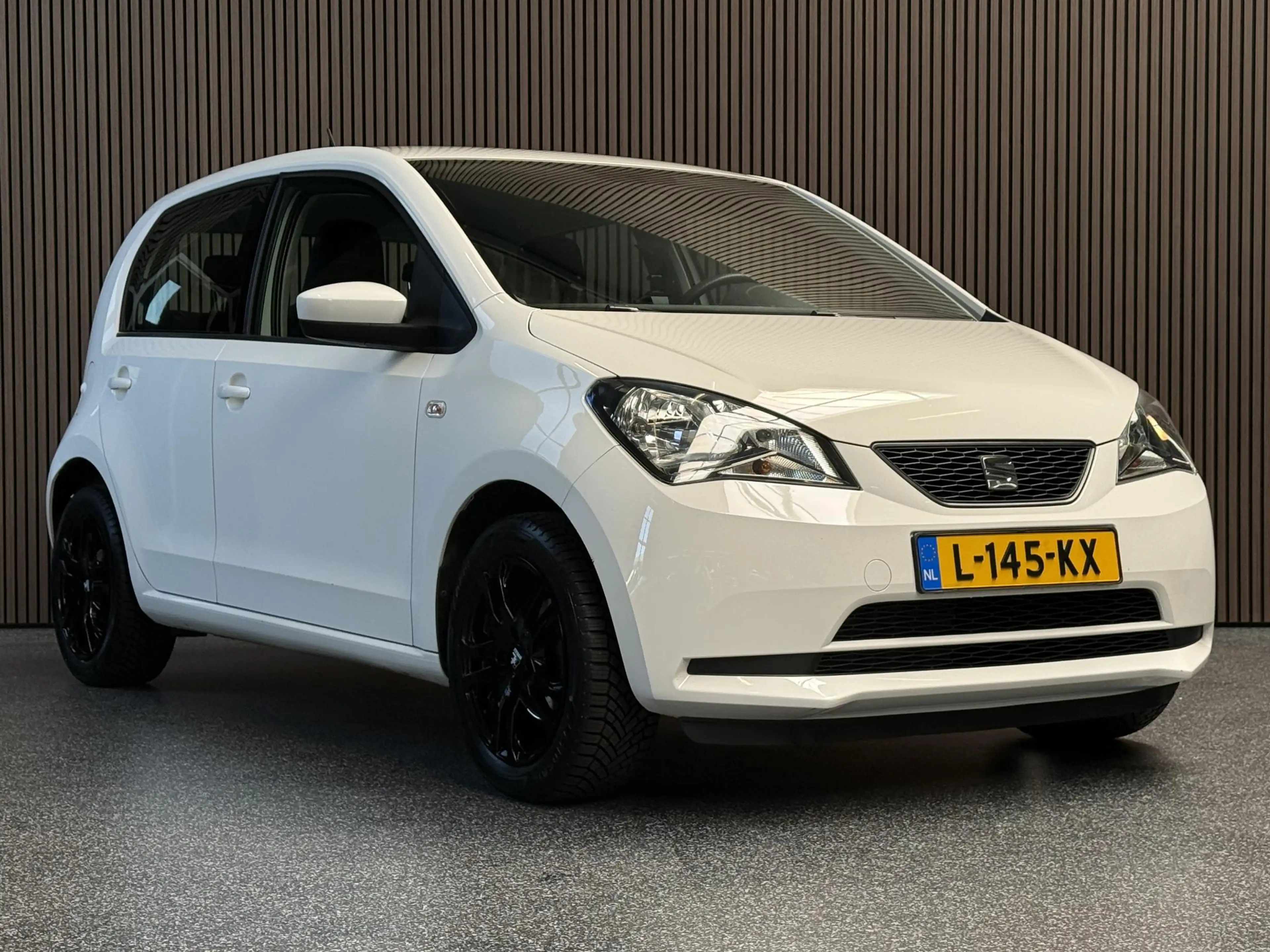 SEAT Mii 1.0 Style | Airco | 5 Deurs | Nwe koppeling & nwe — photo 9