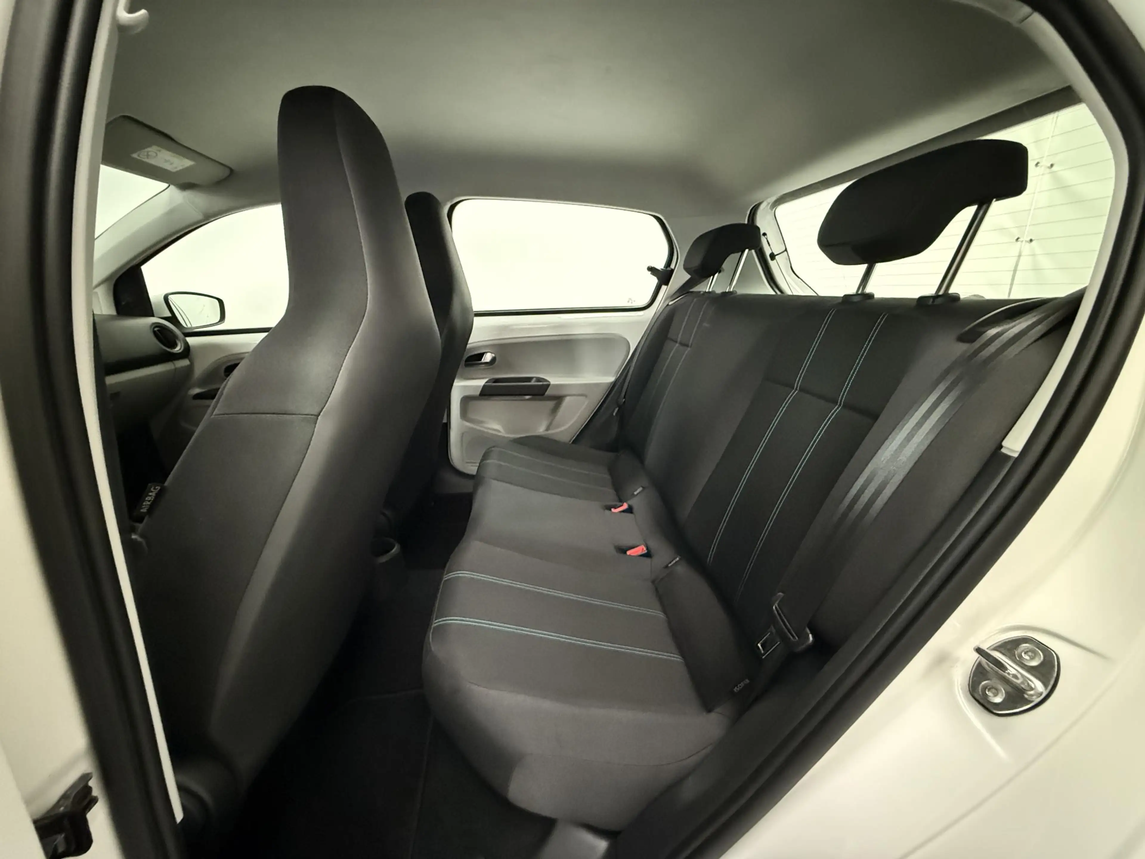 SEAT Mii 1.0 Style | Airco | 5 Deurs | Nwe koppeling & nwe — photo 6