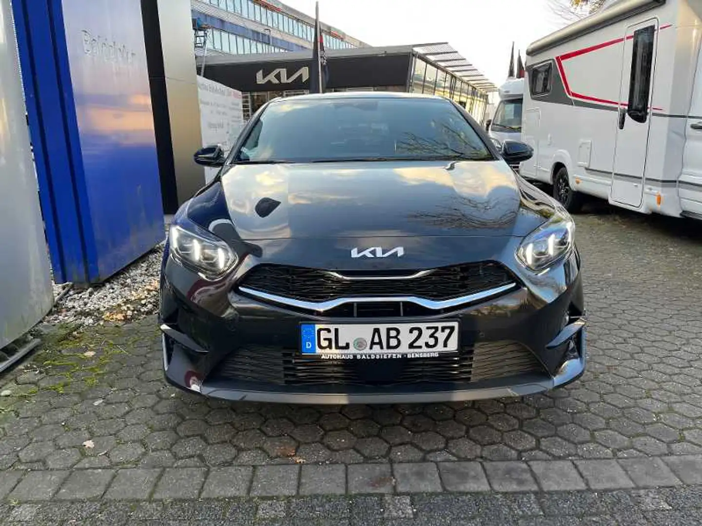Kia Ceed / cee'd Ceed 1.5 T-GDI Ultimate 140 DCT,Style Schwarz - 2