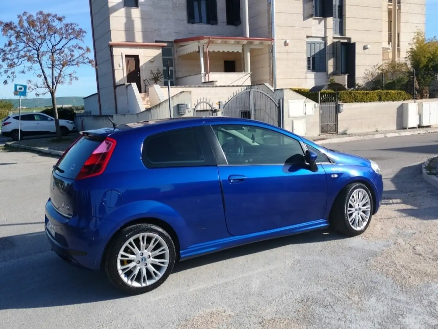 Fiat Grande Punto 3p 1.9 mjt Sport 130cv 6m Blue - 2