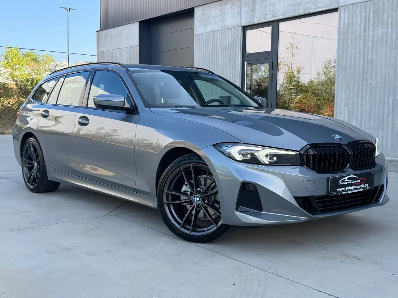 BMW 3 Series dA Touring xDrive Euro 6ef / CARPLAY / FULL LED / NIEUWSTAAT, миниатюра 24