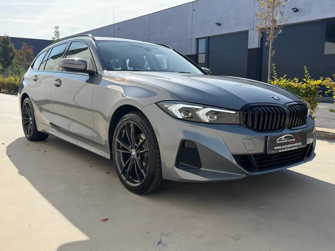 BMW 3 Series dA Touring xDrive Euro 6ef / CARPLAY / FULL LED / NIEUWSTAAT