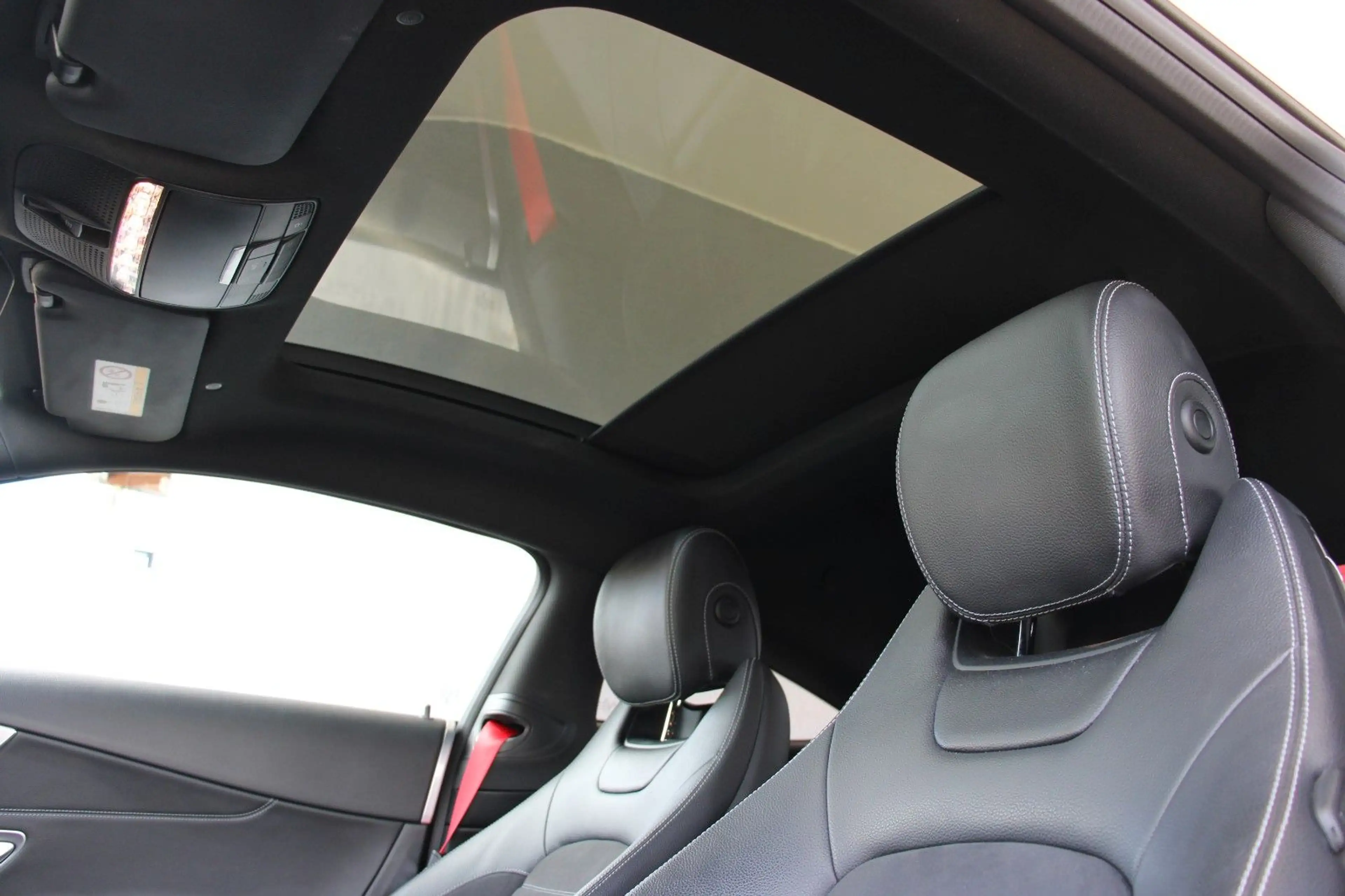 Mercedes-Benz C 300 Coupe AMG Line*Burmester*Pano*DC*Multibeam — photo 15