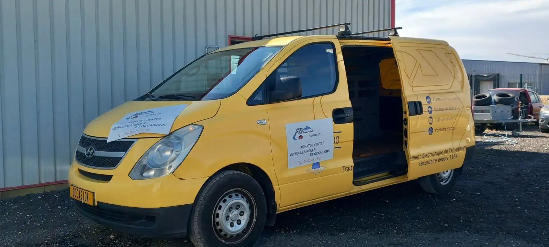 Hyundai H-1 HYUNDAI H1 2.5 CRDI - 170 Jaune - 2