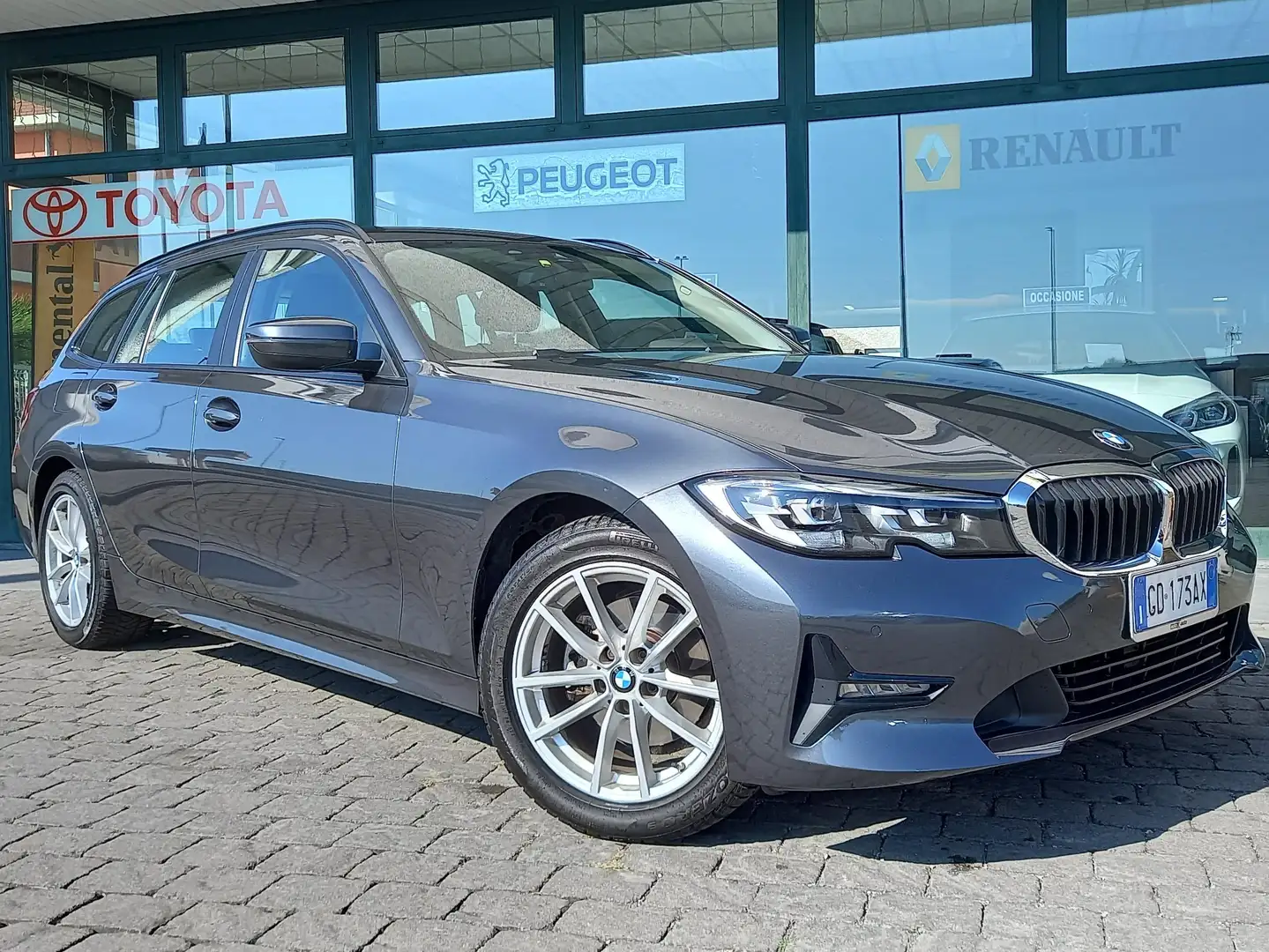 BMW 320 320d Touring mhev 48V xdrive BusinesAdvantage auto Grigio - 1