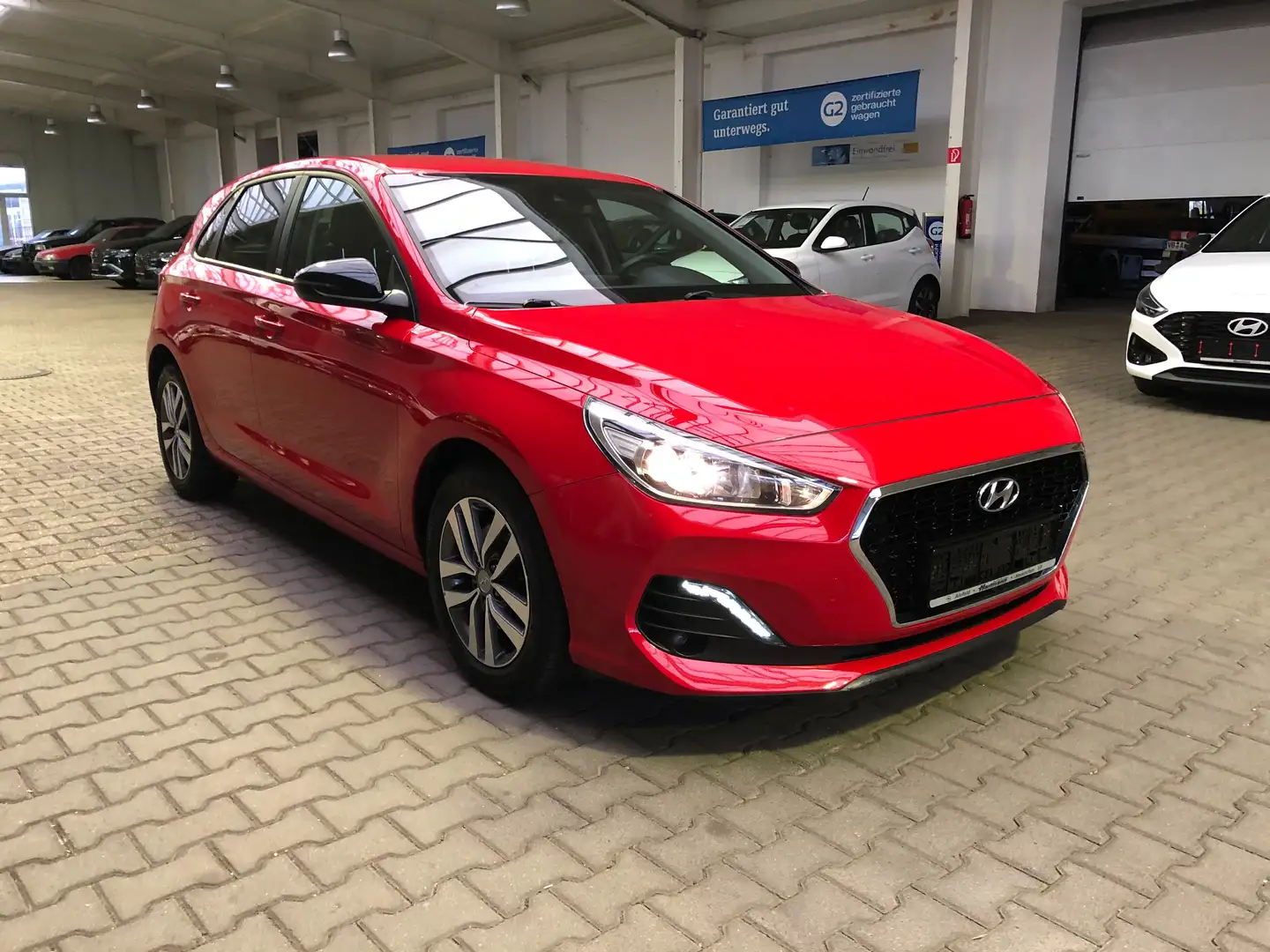 Hyundai i30 YES! Rot - 1