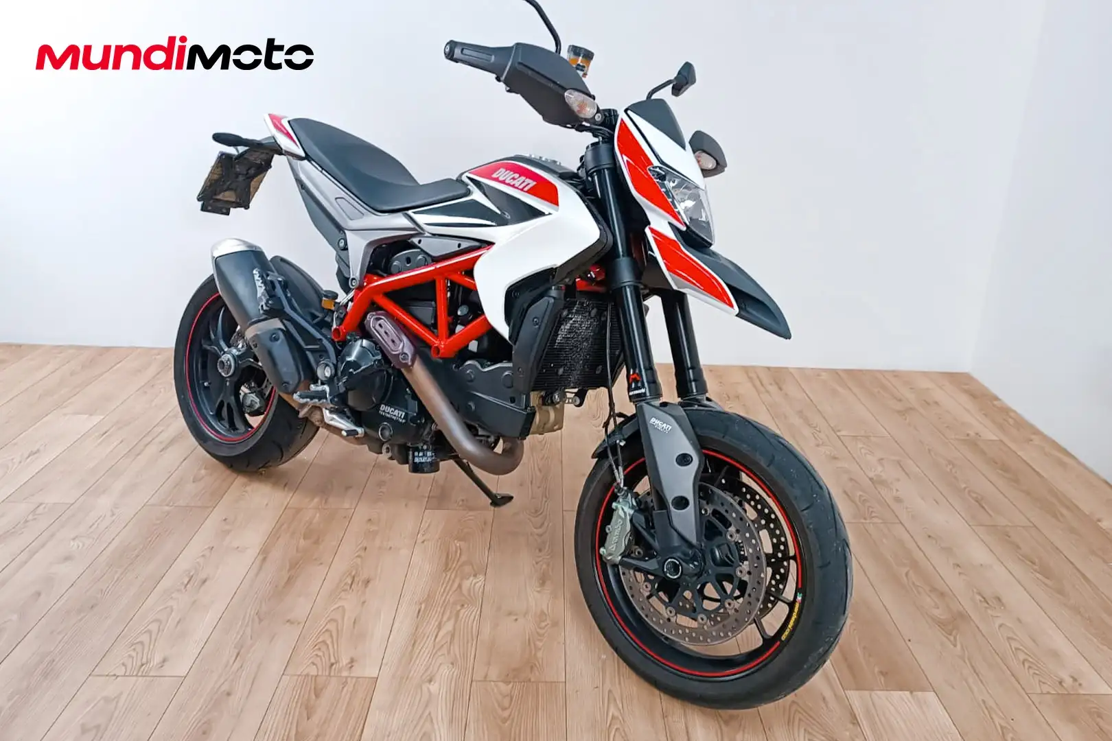 Ducati Hypermotard 821 - 2