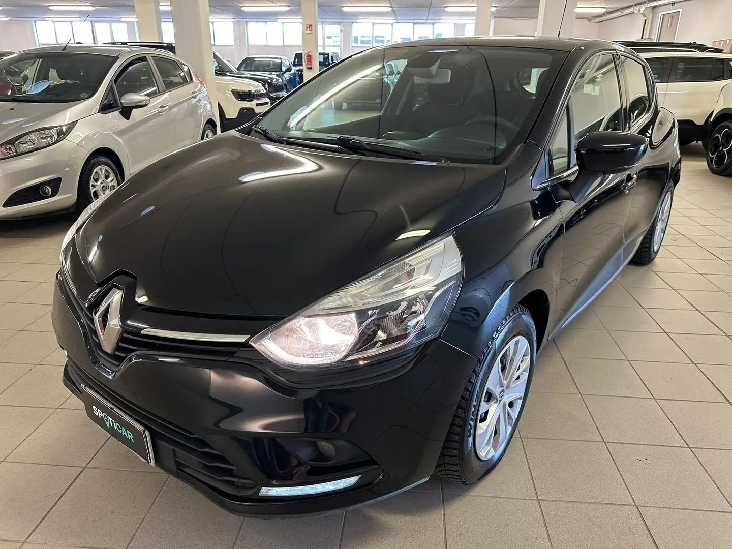 Renault Clio Clio TCe 12V 90 CV GPL Start&Stop 5 porte Energy Nero - 2