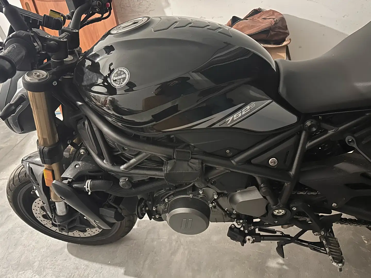 Benelli 752 S 2021 Nero - 2