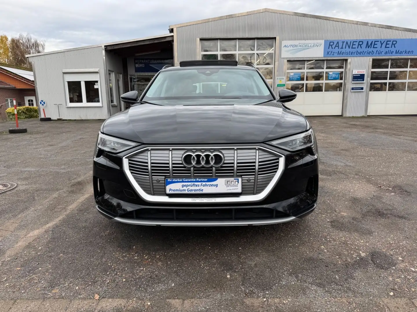 Audi e-tron 55 q Nachtsicht/TV/Pano/Digital Matrix Schwarz - 2