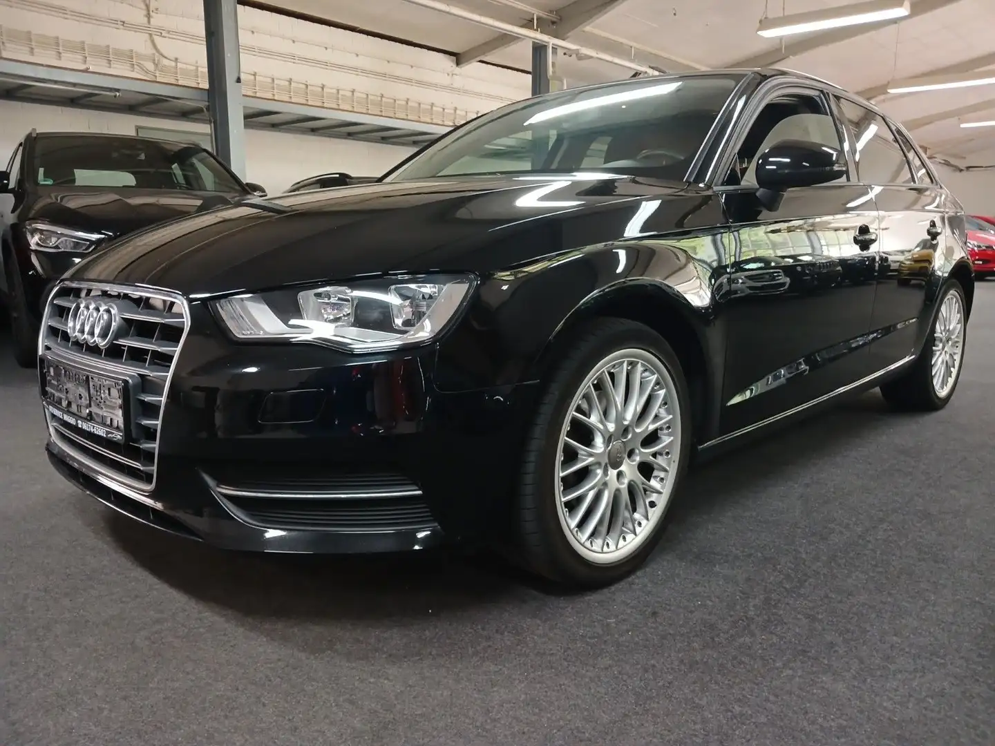 Audi A3 Sportback LM ZAHRIEMEN NEU TUV AU NEU Black - 1