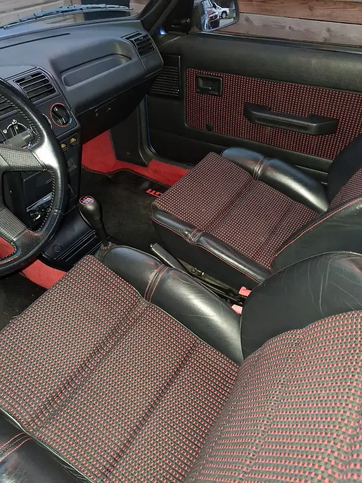 Peugeot 205 GTI 1.9 16v, foto 5