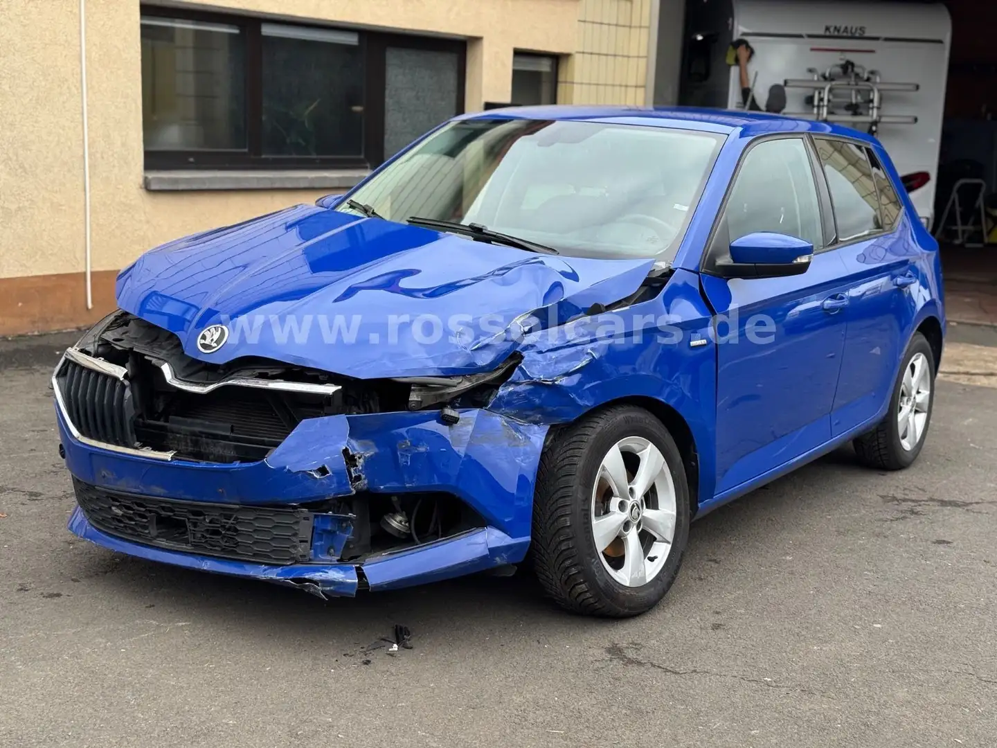 Skoda Fabia 1.0 MPI Clever Euro6 Klima SHZ ACC Bleu - 2