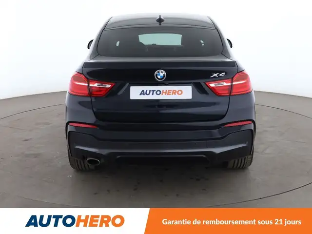 BMW X4 view 5