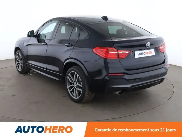 BMW X4 view 4