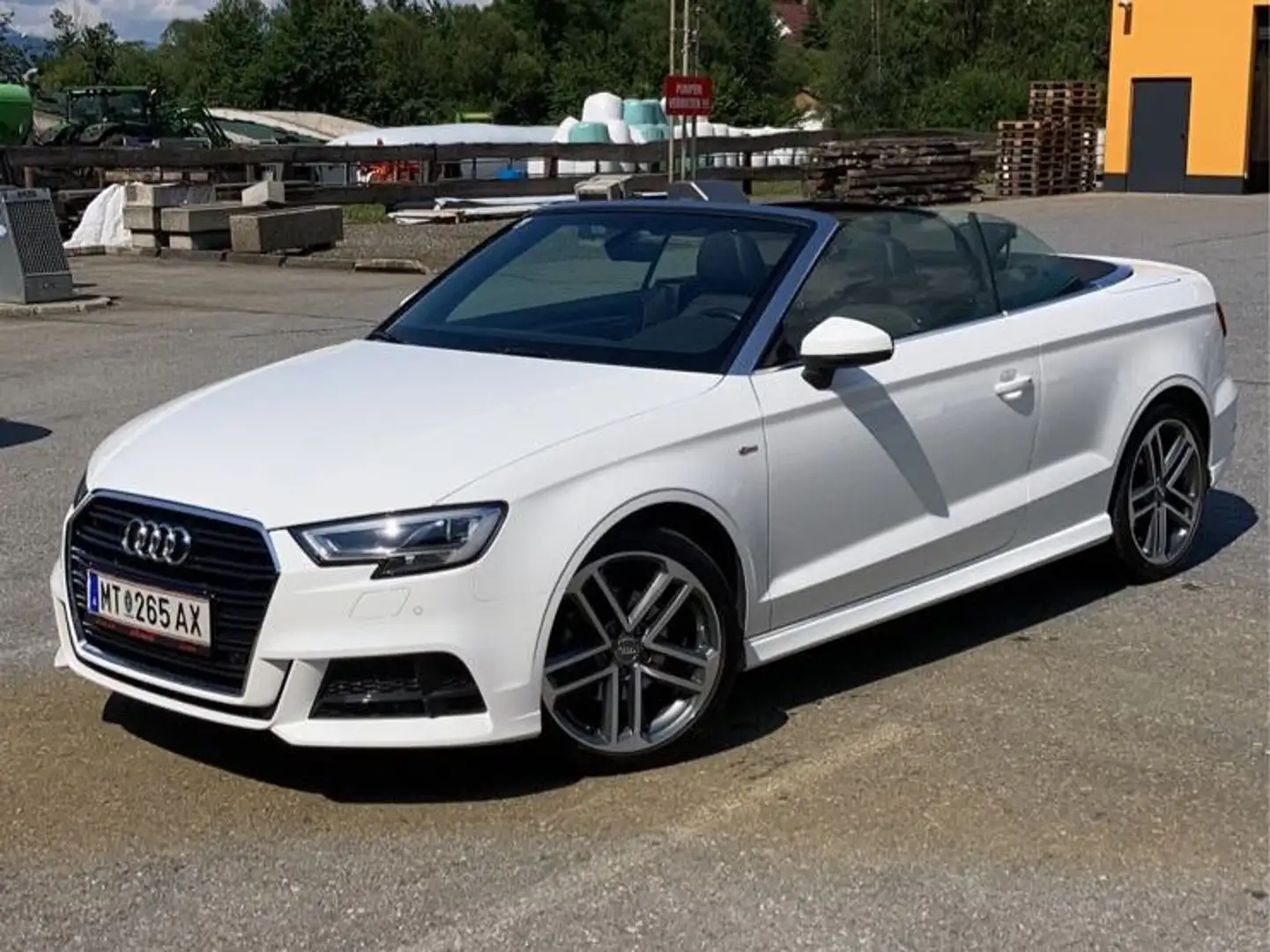 Audi Cabriolet 1,4 TFSI S Tronic Sline Interieur Weiß - 2