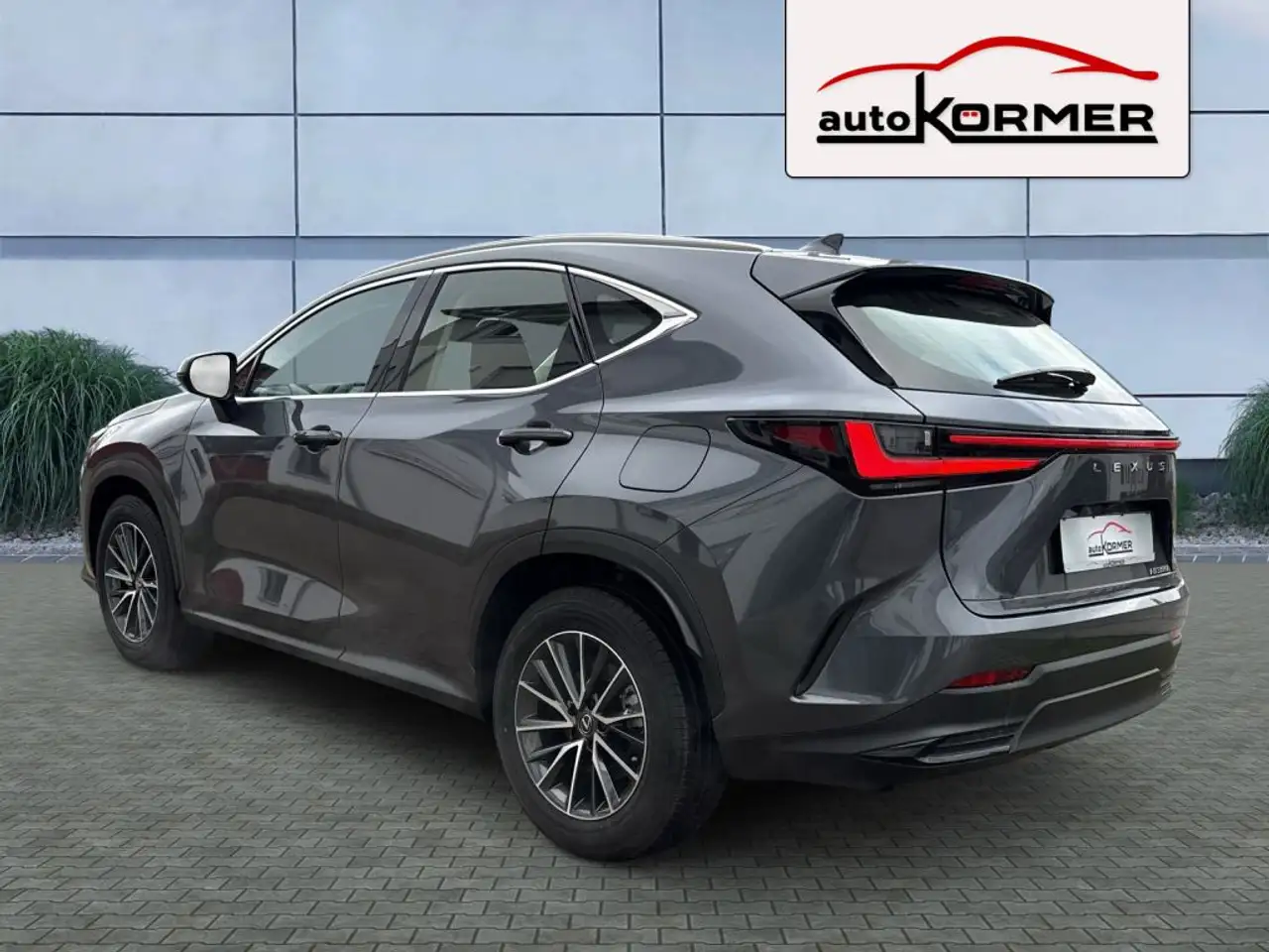 Lexus NX 350h E-FOUR Business CarPlay,LED,Kamera,el.Heckklappe 4