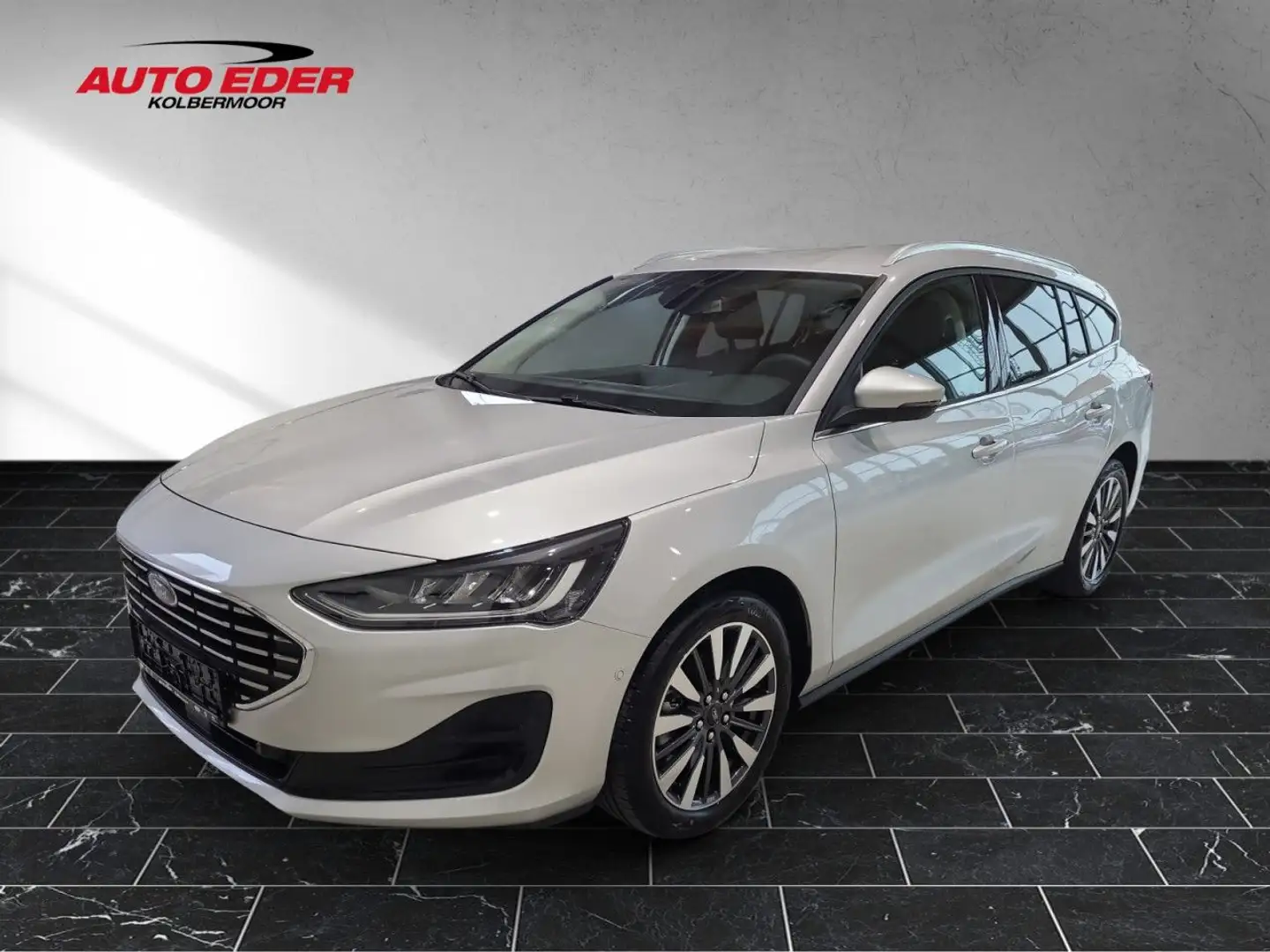 Ford Focus Titanium X Bluetooth Navi LED Klima Silber - 2