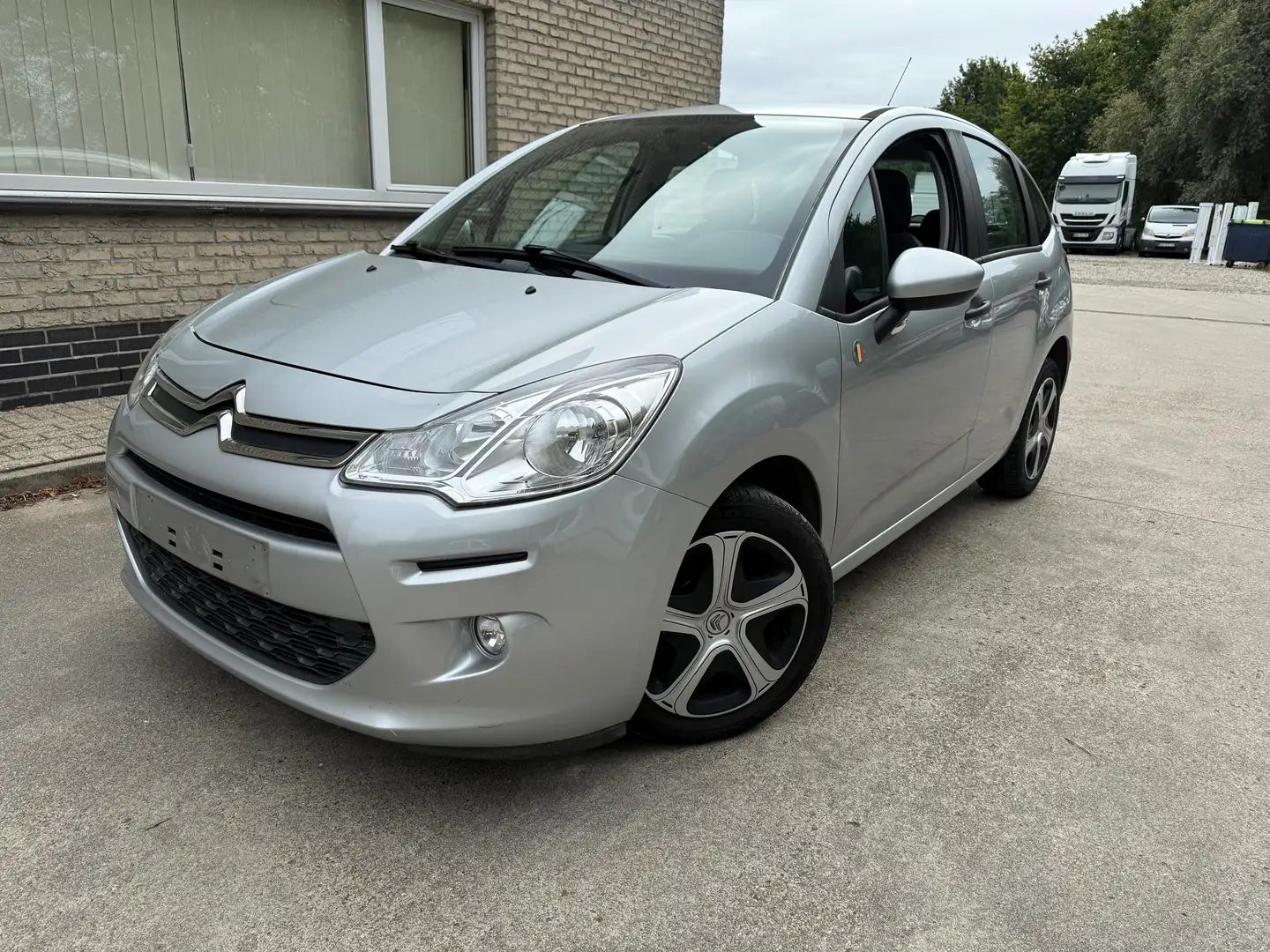 Citroen C3 C3 1.0 Puretech Silber - 1