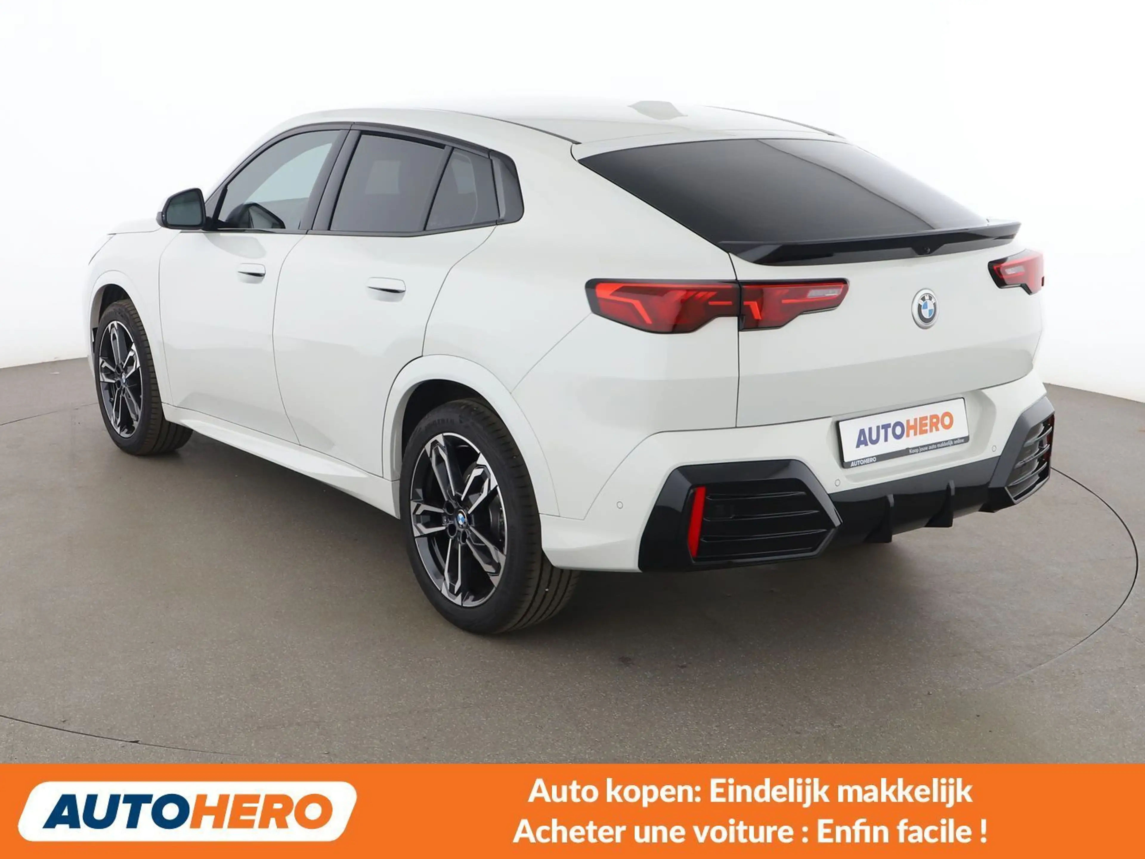 BMW X2 sDrive 20i Mild-Hybrid M Sport — photo 4
