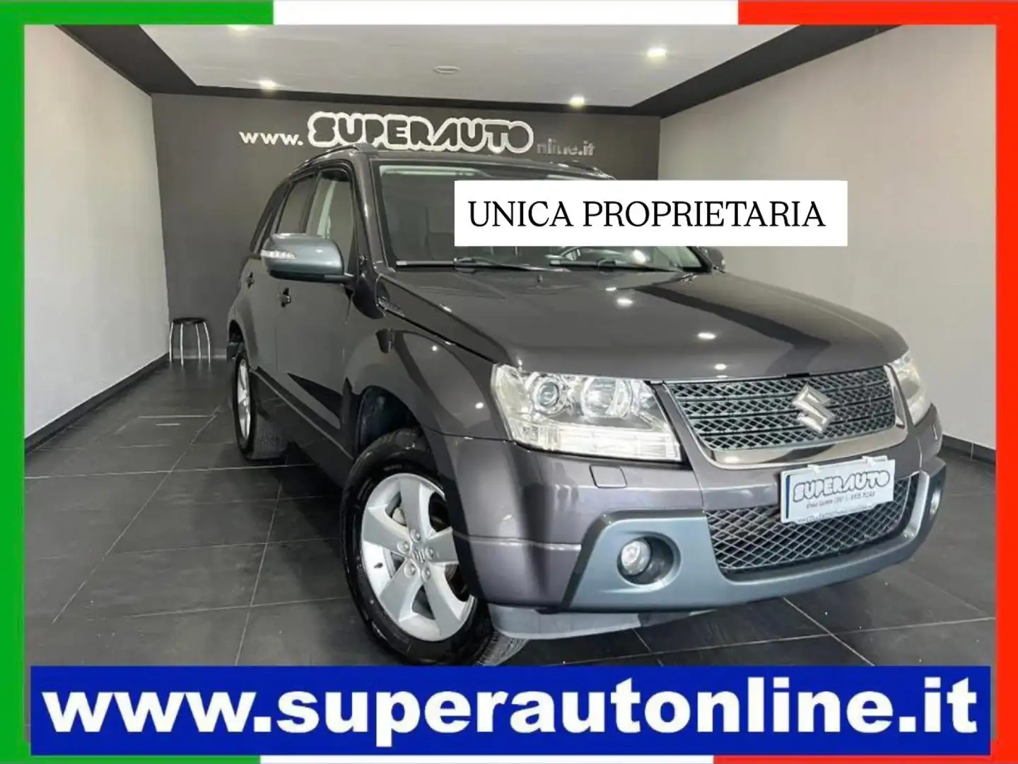 Suzuki Grand Vitara 1.9 DDiS 5 porte Executive Crossover Grigio - 1