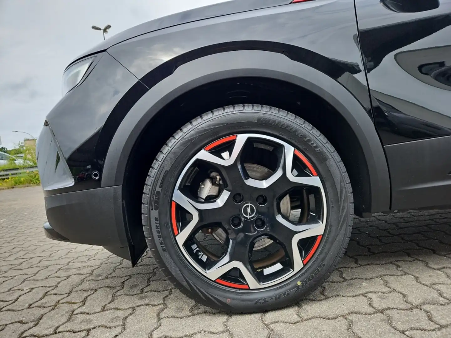 Opel Mokka e GS Line +CCS+Navi+Sitzhzg.+Klimaaut.+ Schwarz - 2