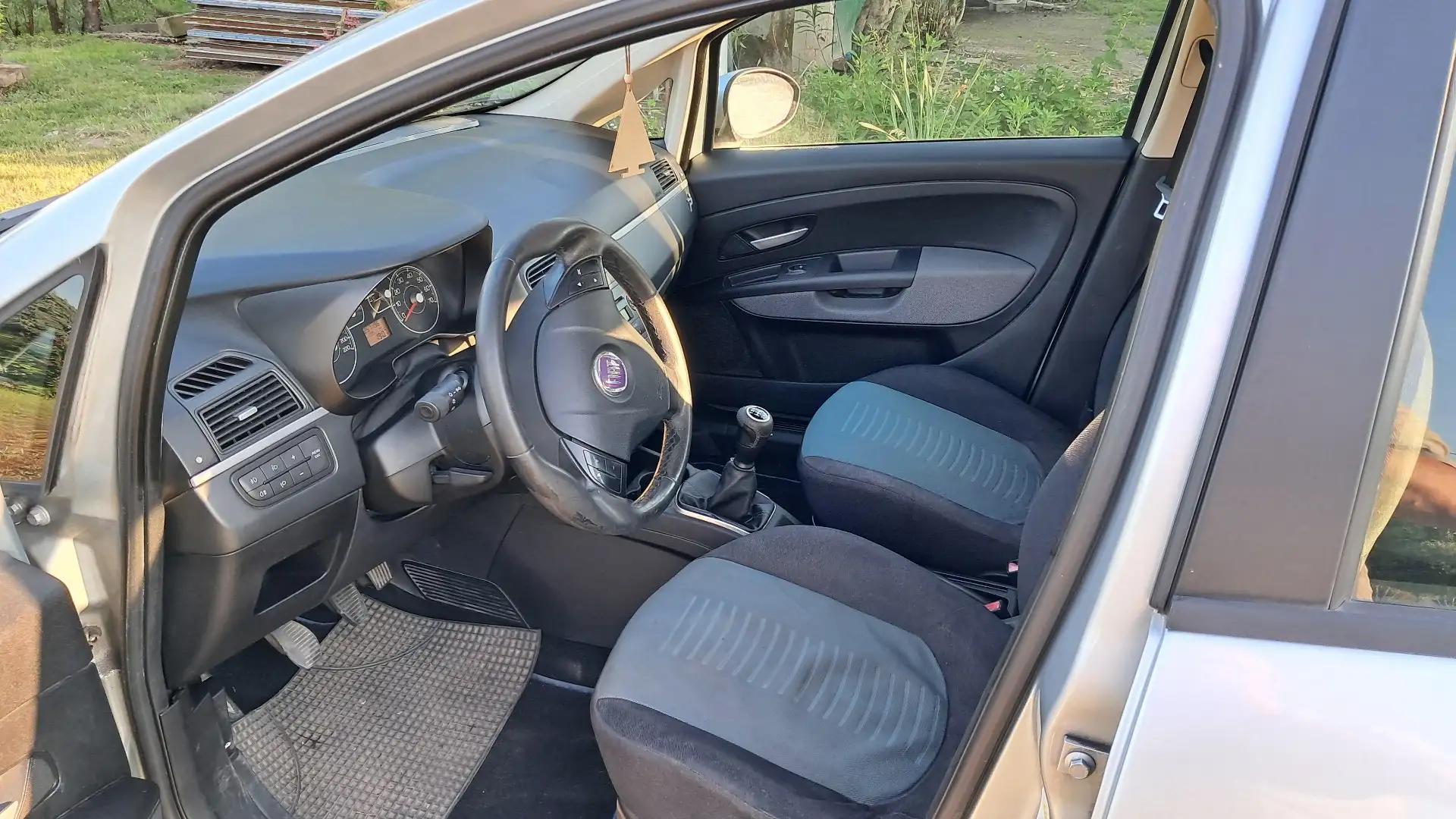 Fiat Punto 5p 1.3 mjt 16v Classic - 2
