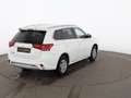 Mitsubishi Outlander 2.4 PHEV AWD Aut R-CAM SITZHZG TEMP PDC Weiß - thumbnail 3