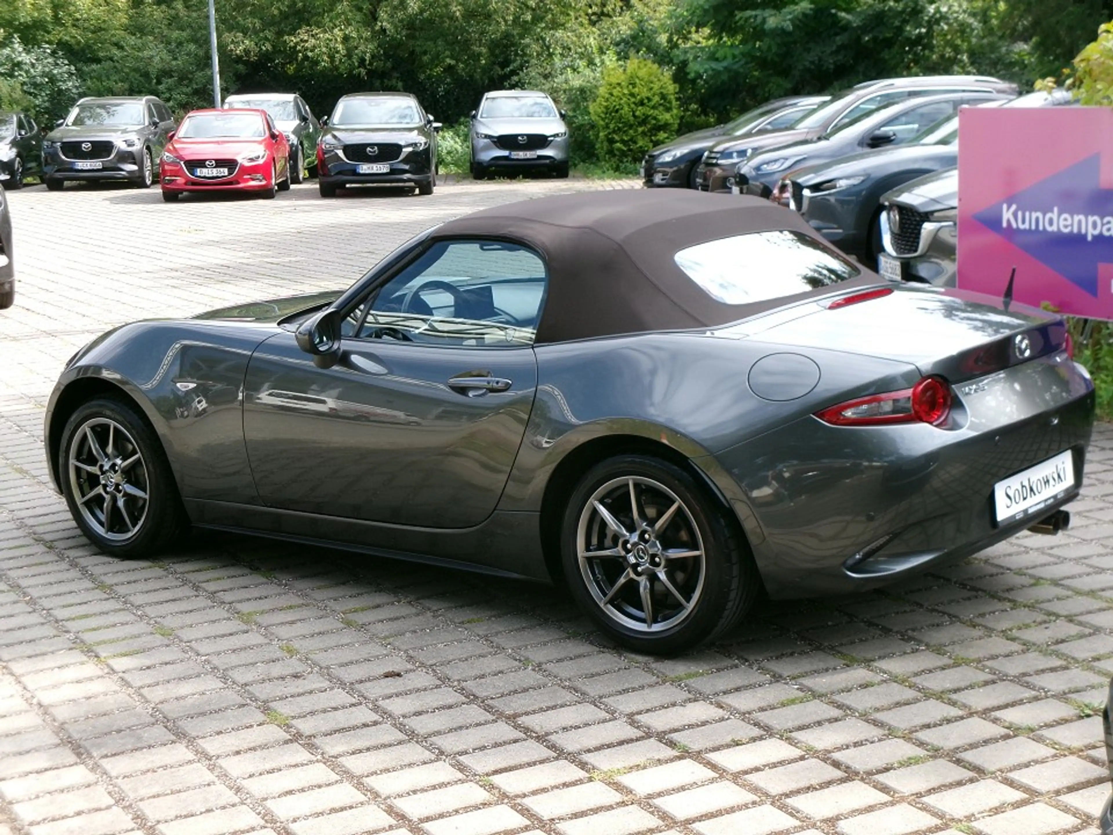 Mazda MX-5 Roadster SKYACTIV-G 1.5 6GS AL-Selection DES-P ACT — photo 4