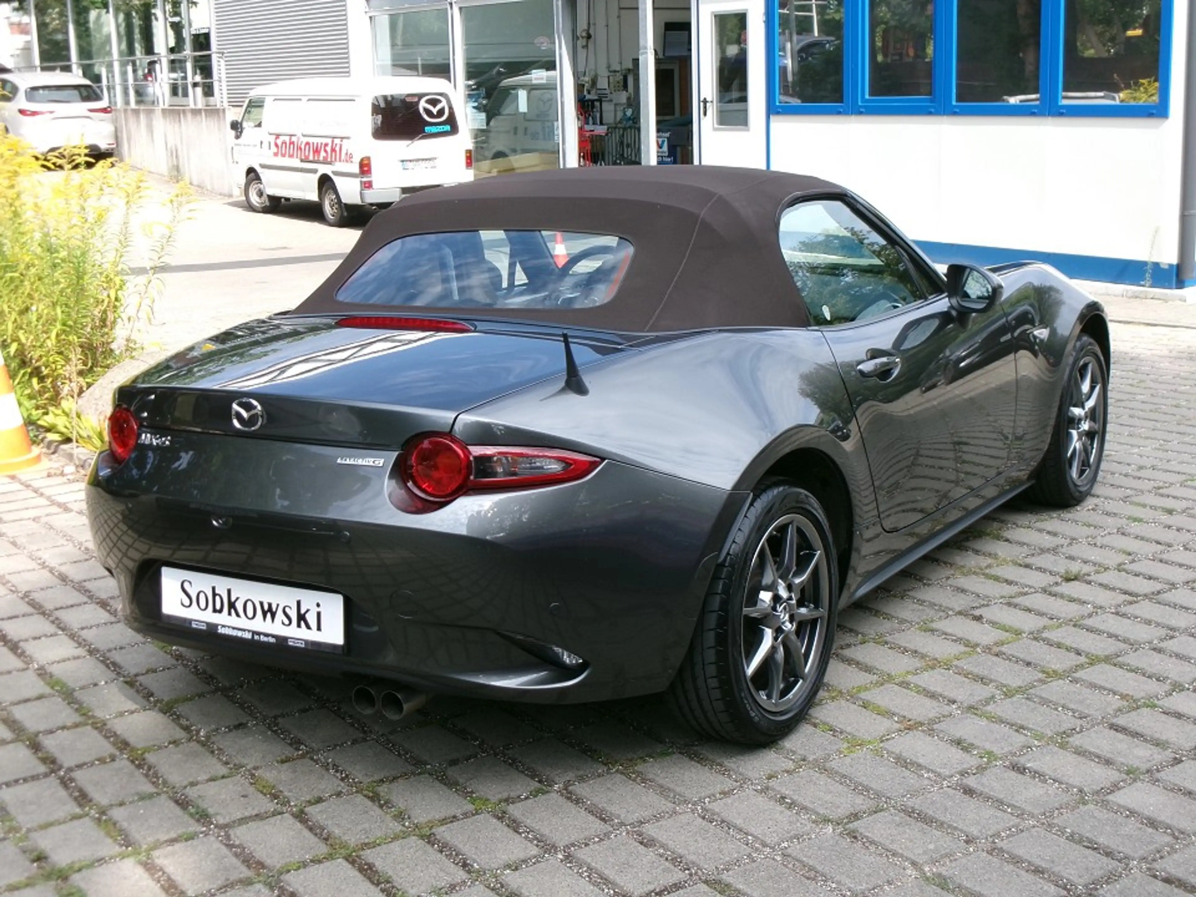 Mazda MX-5 Roadster SKYACTIV-G 1.5 6GS AL-Selection DES-P ACT — photo 5