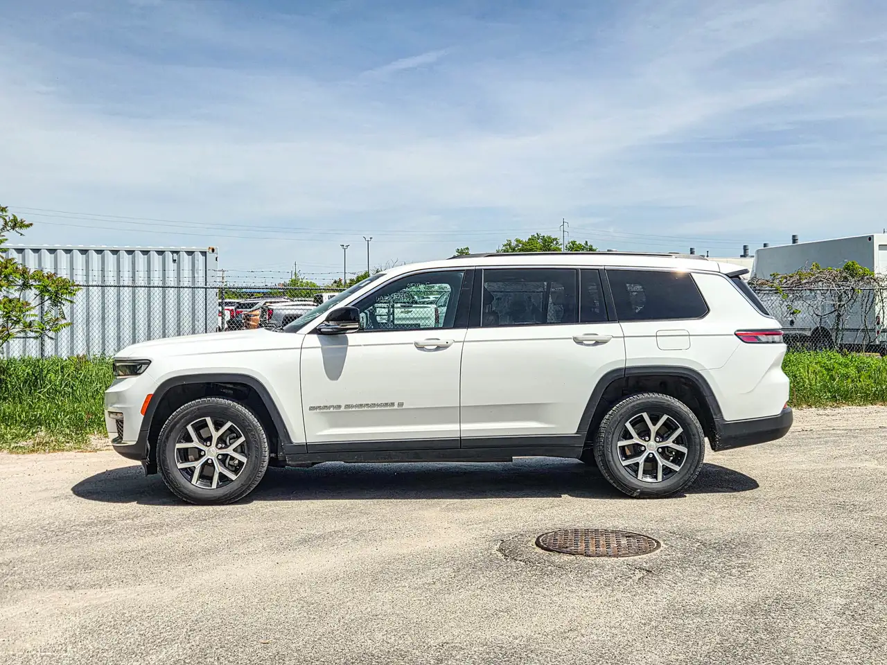 Jeep Grand Cherokee снимка Jeep Grand Cherokee