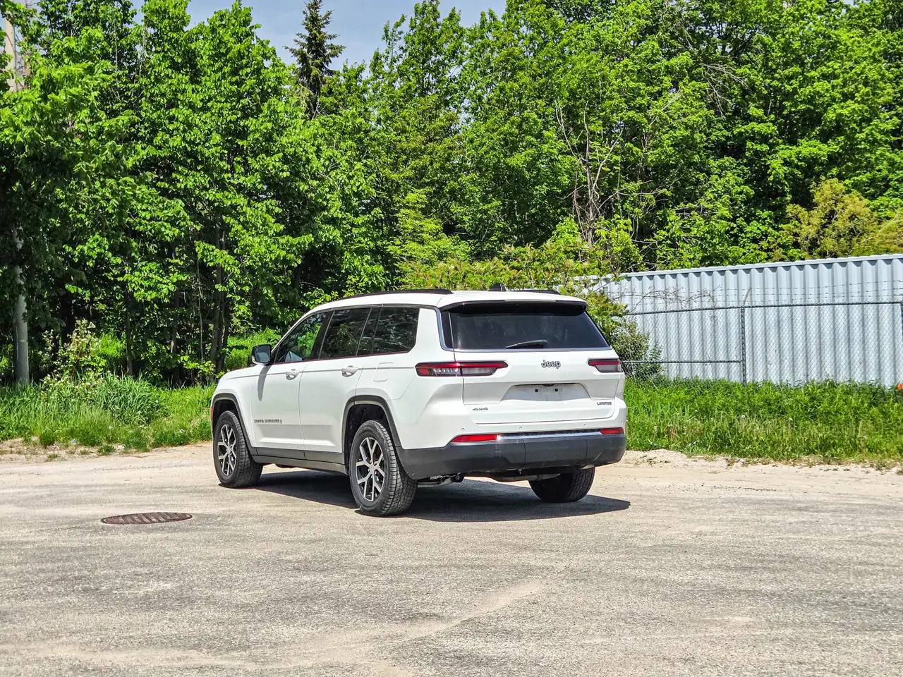 Jeep Grand Cherokee снимка Jeep Grand Cherokee