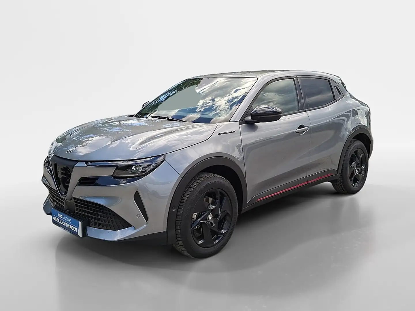 Alfa Romeo Junior Ibrida Speciale 1.2 MHEV e-DCT6 - 1