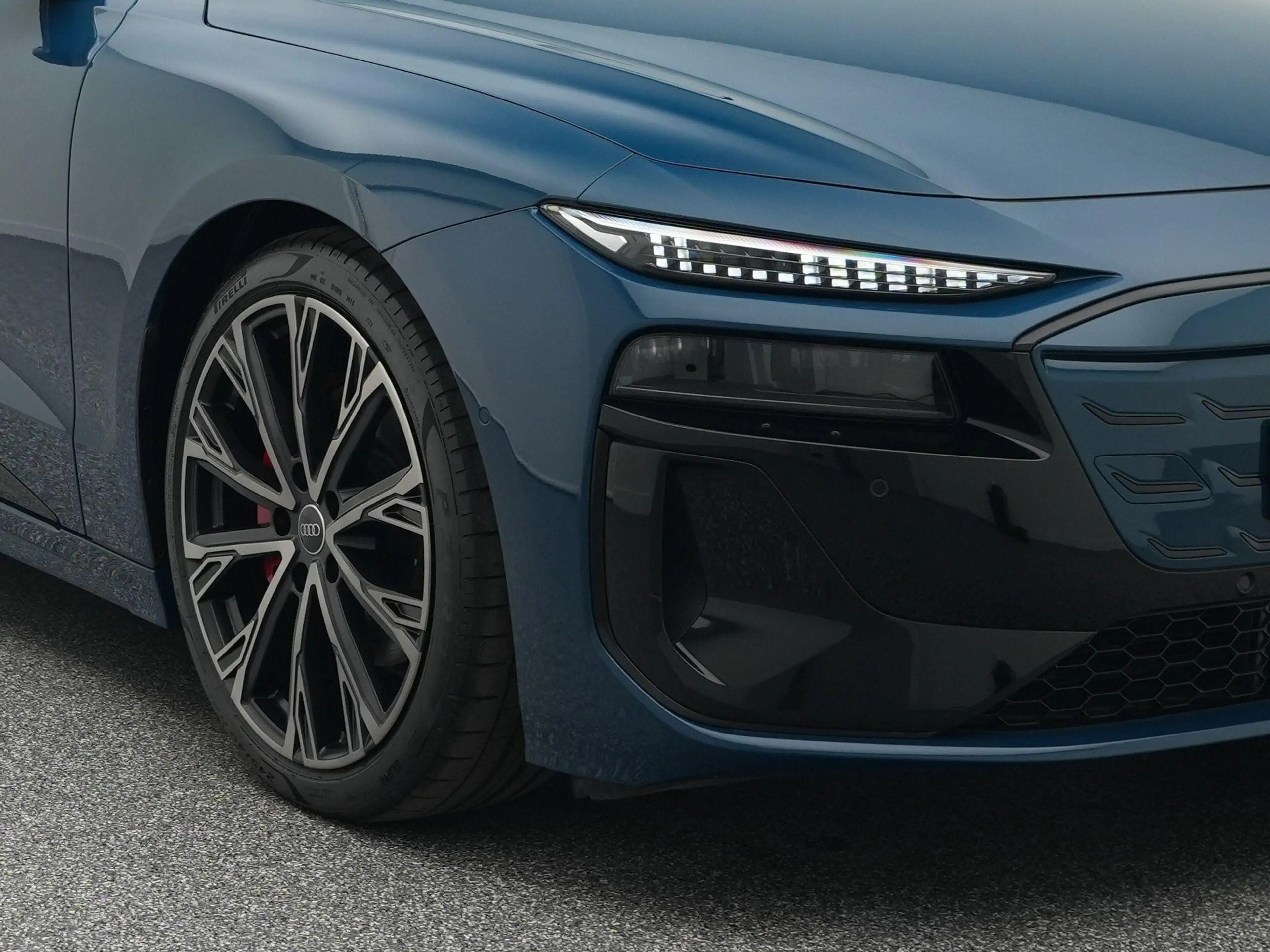 Audi A6 e-tron Avant S edition performance 100 kWh | Luchtvering — photo 15