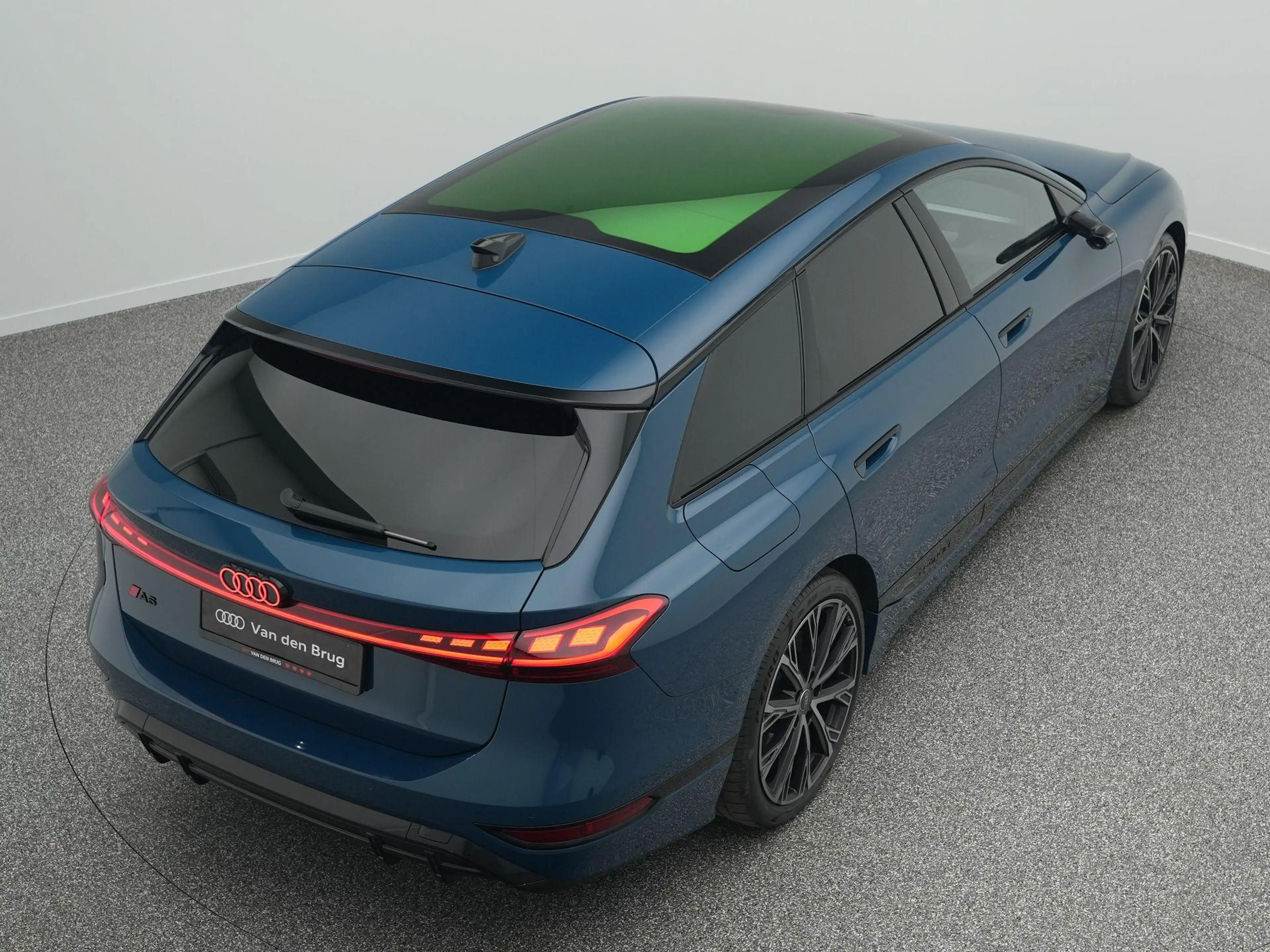 Audi A6 e-tron Avant S edition performance 100 kWh | Luchtvering — photo 14