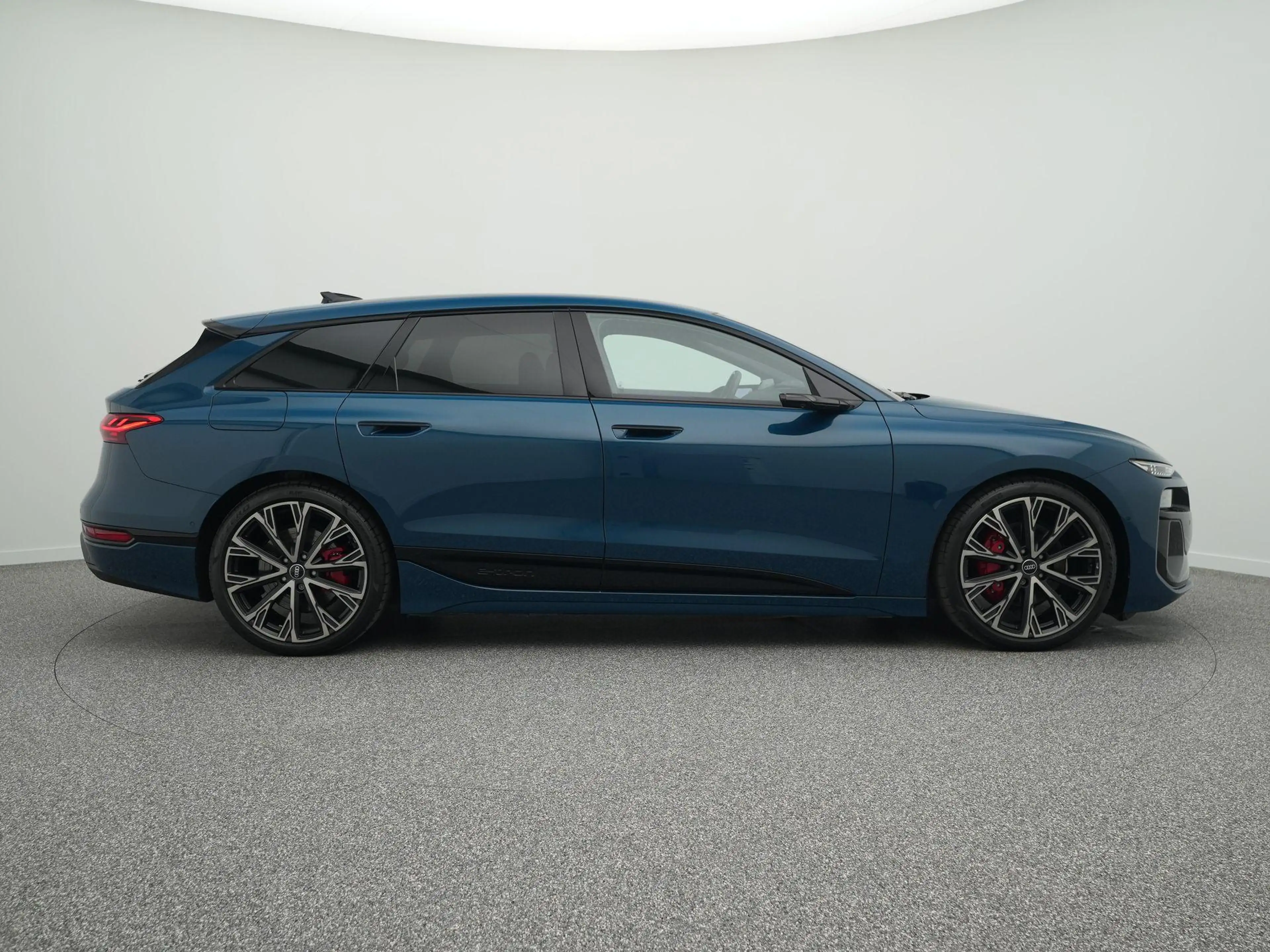 Audi A6 e-tron Avant S edition performance 100 kWh | Luchtvering — photo 13