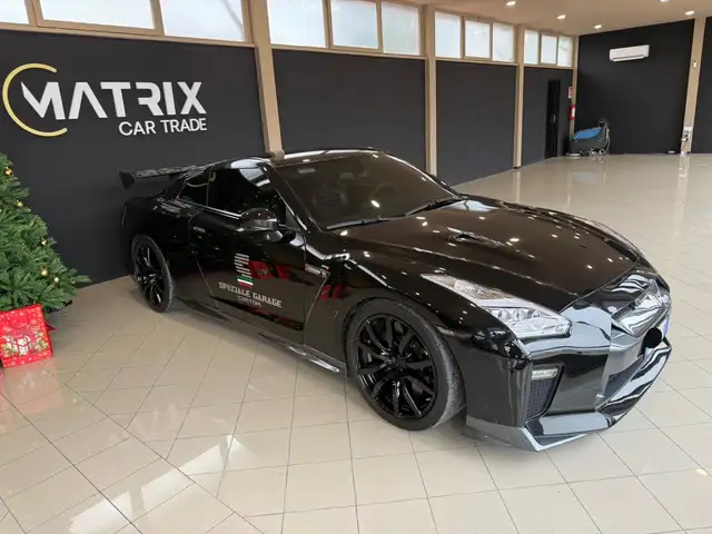 Nissan GT-R GT-R 3.8 V6 Black edition 550cv auto