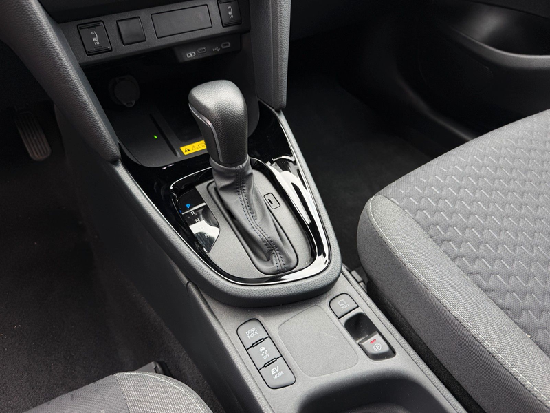 Toyota Yaris Cross 1.5 Hybrid Style Safety 130PS *2026* — photo 15