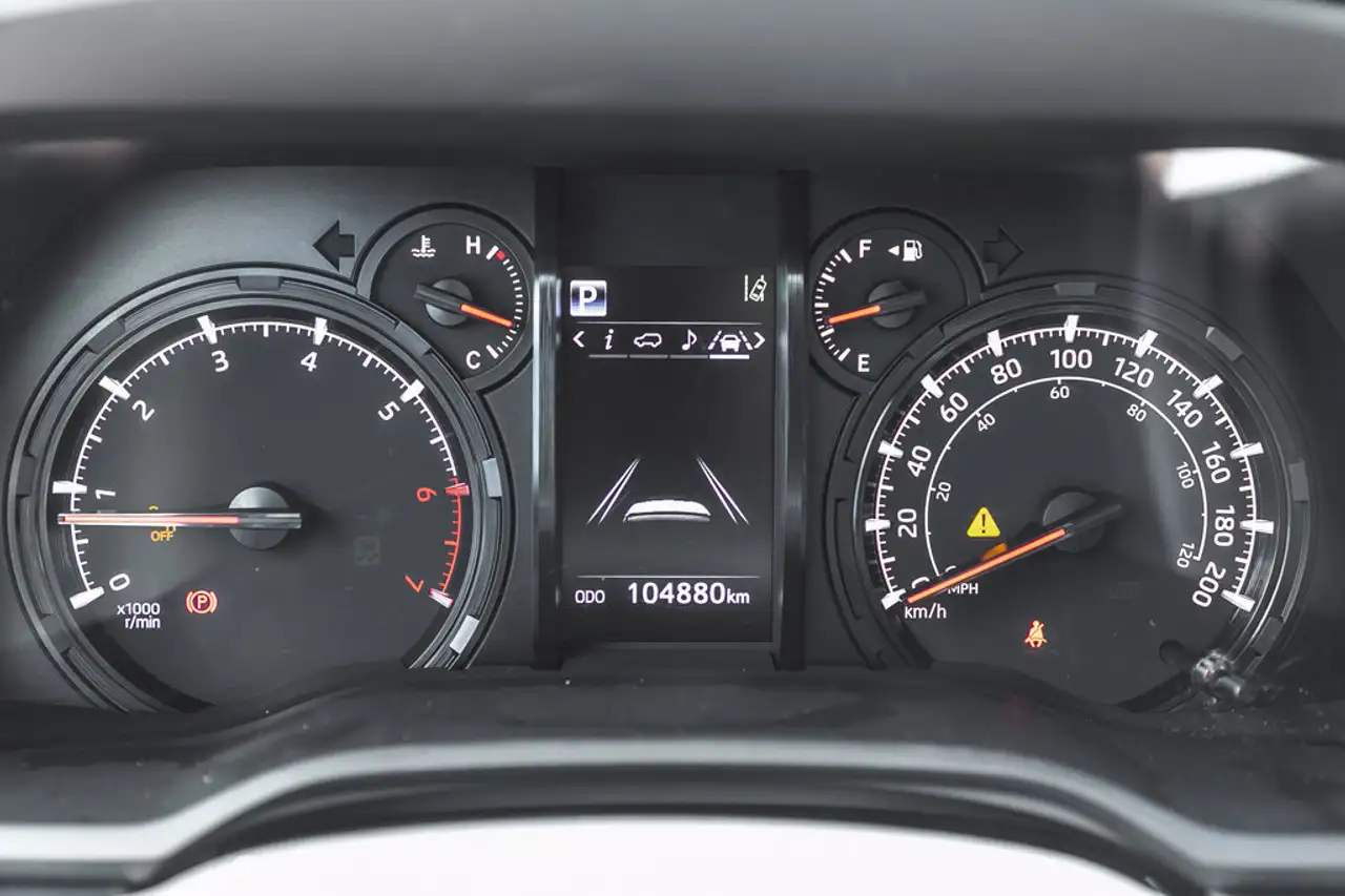 Toyota 4-Runner снимка Toyota 4-Runner