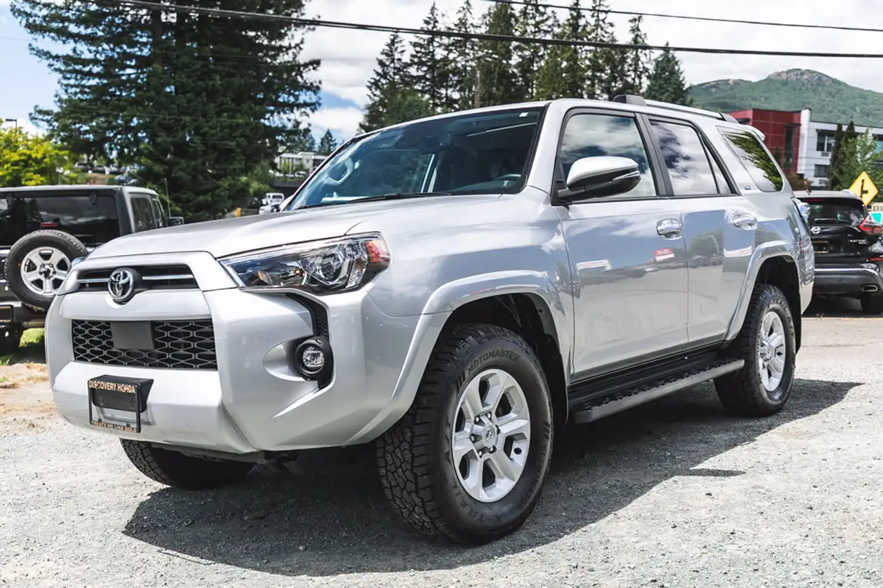 Toyota 4-Runner снимка Toyota 4-Runner