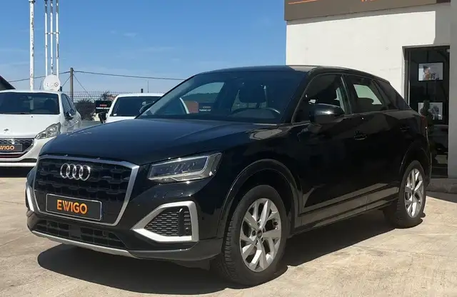 Audi Q2 view 15