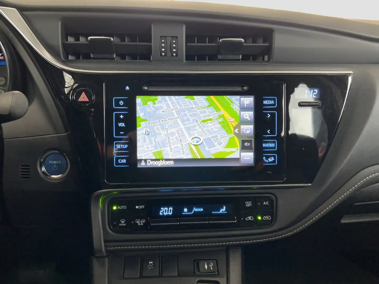 Toyota Auris 1.8 Hybrid Dynamic | navi | camera | cruise | NL a Blauw - 2
